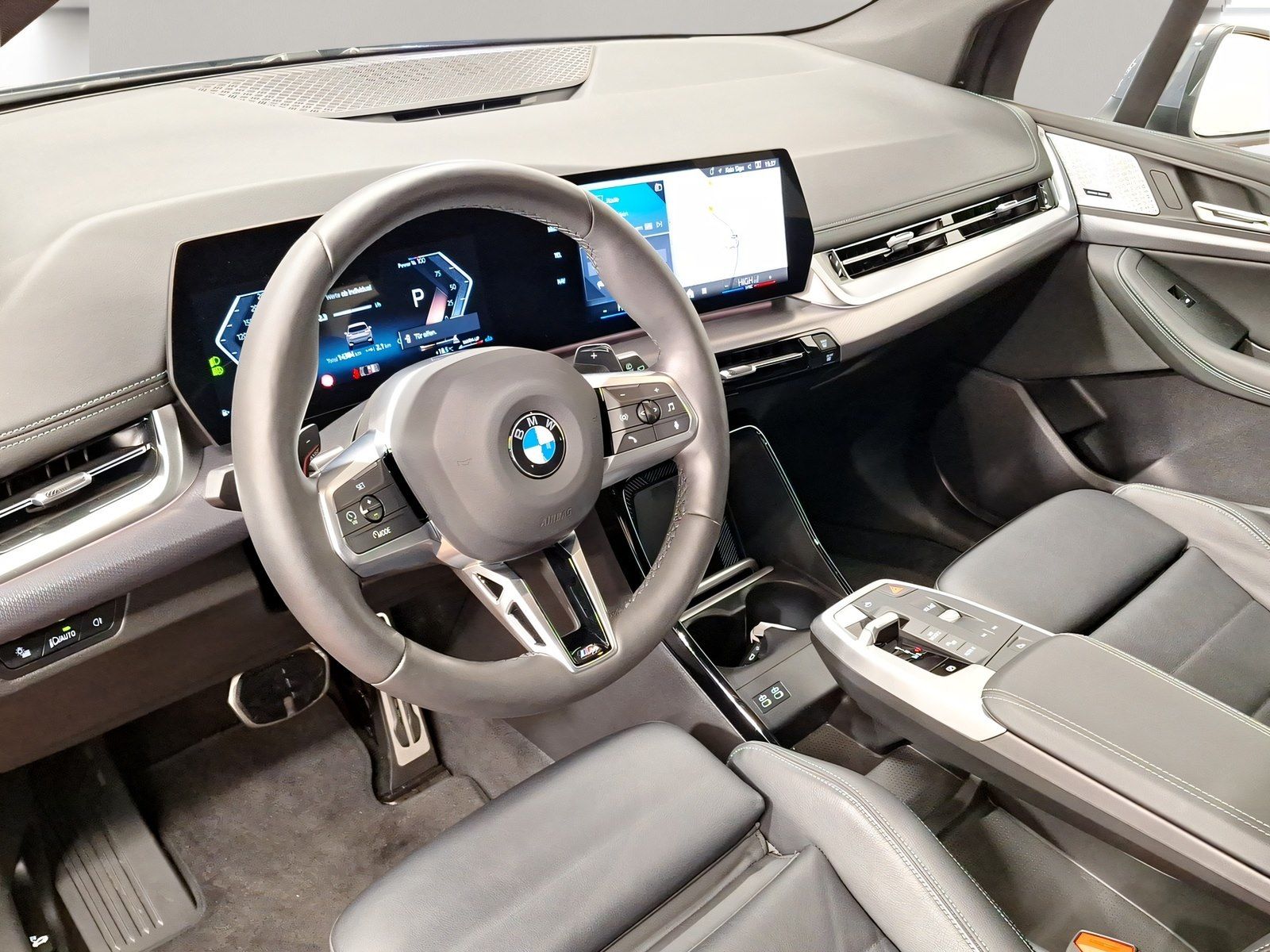 BMW 220 Active Tourer - Bild 4