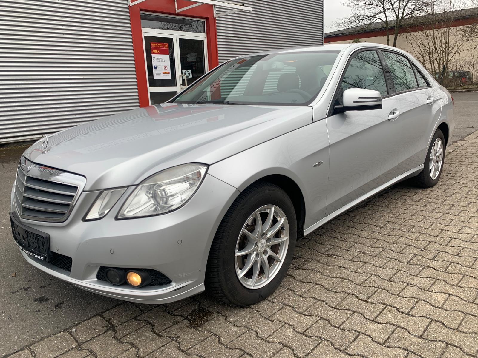 Mercedes-Benz E 220 CDI BlueEfficiency*Navi*Klima*Sitzh*PDC