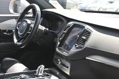 Fahrzeugabbildung Volvo XC90 R-Design T8 AWD *AHK*STHZ*Pano*Luft*