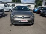 Volkswagen Golf VII Lim. Trendline BlueMotion - Volkswagen Golf: Trendline Bluemotion
