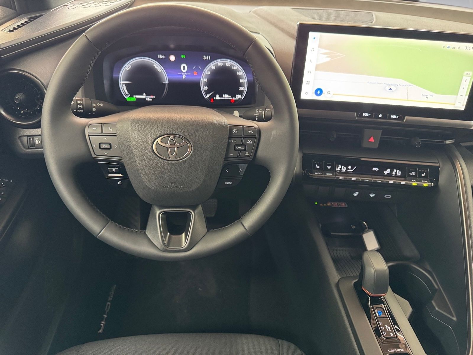 Fahrzeugabbildung Toyota C-HR 2.0 Teamplayer Technik-Paket KlimaA,LED,Nav