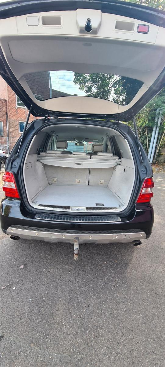 Mercedes-Benz ML280 2005 — photo 13