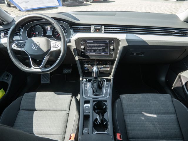 Passat Variant 2.0 TDI Business SHZ NAVI ACC LED