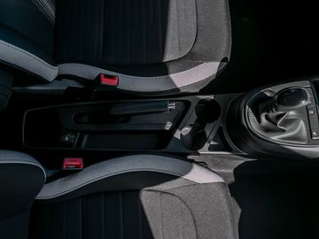 Hyundai i10 1.2 Trend Navi Kamera Spurhalteassi. Autom.