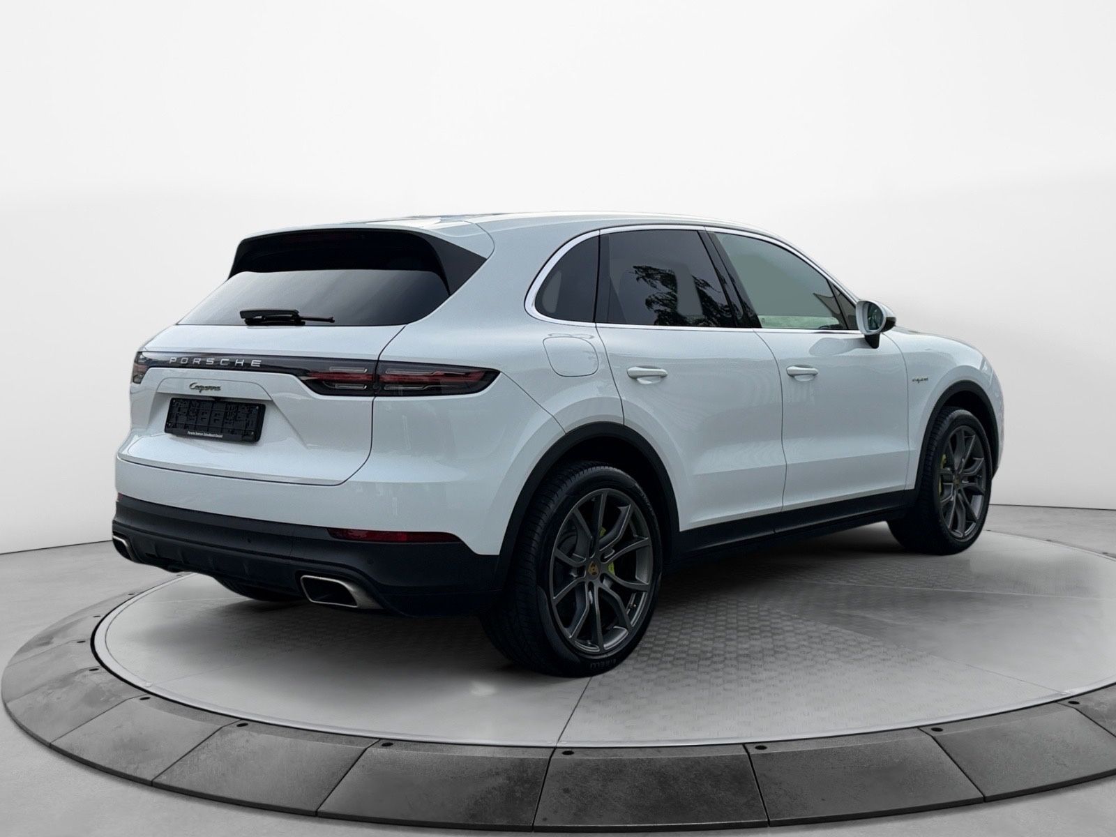 Porsche Cayenne 3.0 E-Hybrid KAM CarPlay AHK foto 5