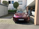 Tesla Model Y Performance - Tesla Model Y: Rot