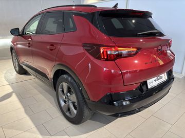 Fotografie 13 des Opel Grandland (X) Grandland 1.2 DI GS