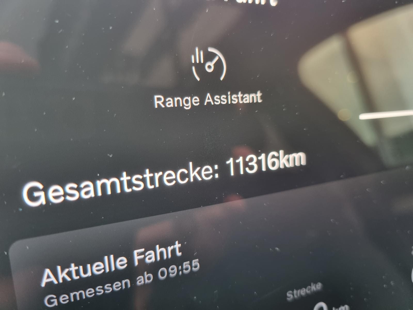 Fahrzeugabbildung Volvo EX90 TWIN AWD Ultra 7-Sitzer 'Ganzjahresreifen,