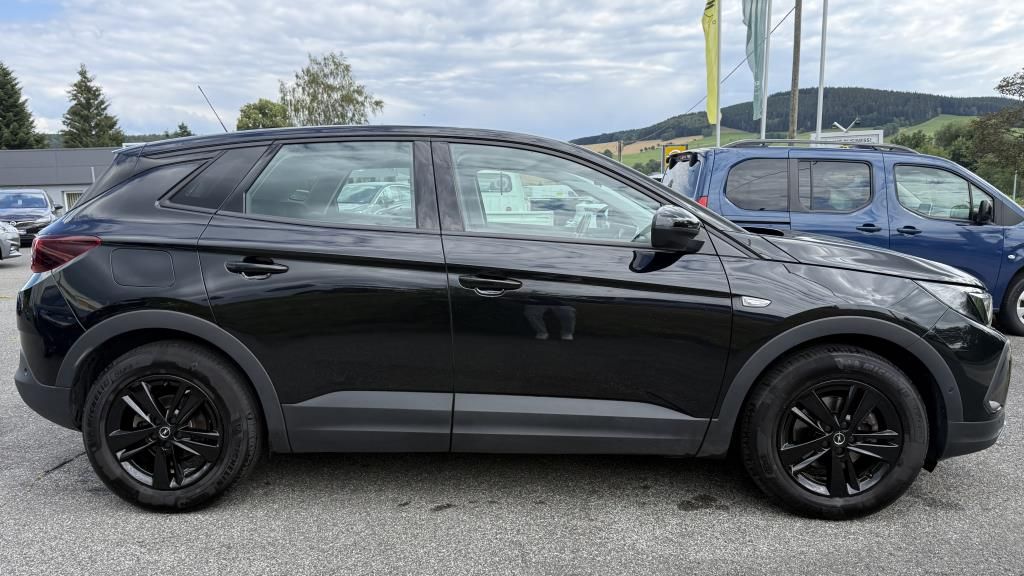 Autohaus Zimpel - Opel Grandland X 1.2T Klimaautomatik+Kamera+LED+Sitzh - Bild 4 Autohaus Zimpel - Opel Grandland X 1.2T Klimaautomatik+Kamera+LED+Sitzh - Bild 4