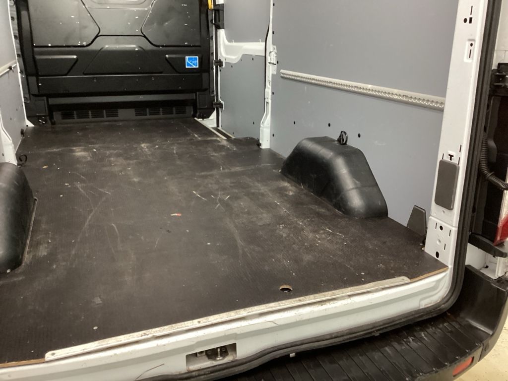 Fahrzeugabbildung Ford Transit Kasten 350 L3 Trend AHK Navi Kamera DAB
