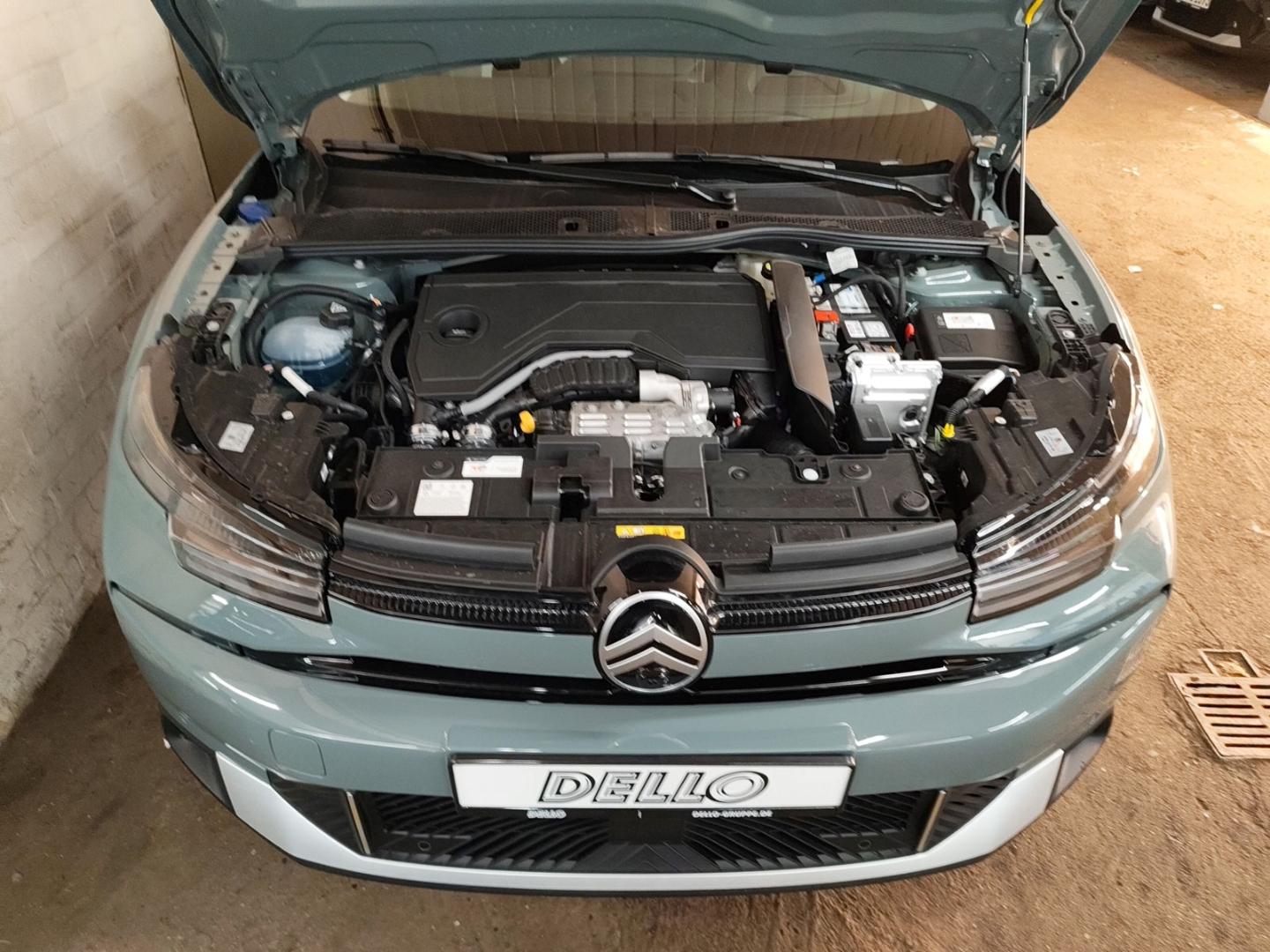 Citroën C4 MAX Hybrid AT Techno-Paket Dach schwarz Winte