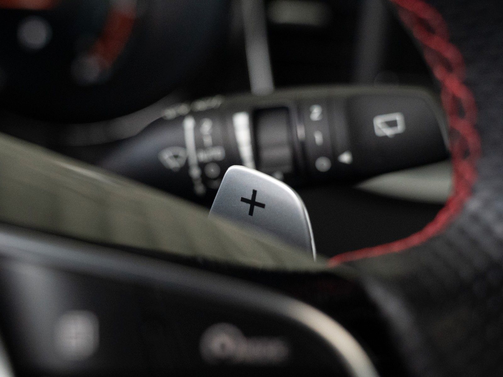 Fahrzeugabbildung Kia ProCeed GT AUTOM./PANO/SITZHZG./NAVI/LENKRADHZG.