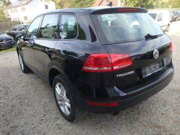 Volkswagen Touareg - 4