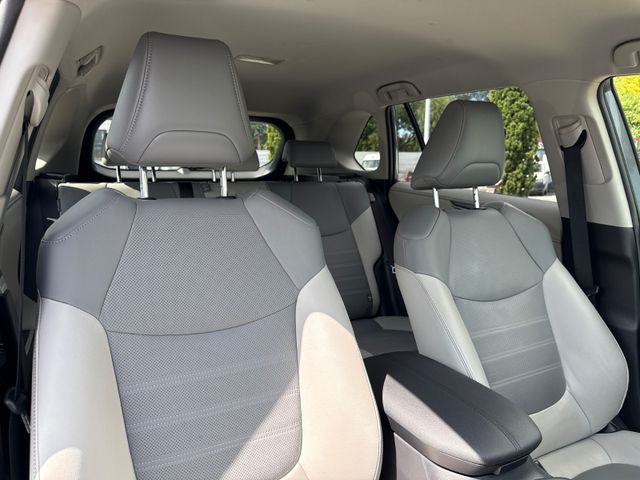 Toyota RAV 4 Hybrid 4×4 Lounge