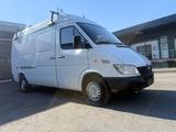 Mercedes-Benz Sprinter 211 / 311 CDI Hoch+Lang Kasten*1.Hand* - Mercedes-Benz Sprinter aus 2001: Kleinbus
