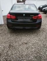 BMW 330i Limou. 185KW/252PS LED Schalter ! nur 93tkm - BMW: 1.9