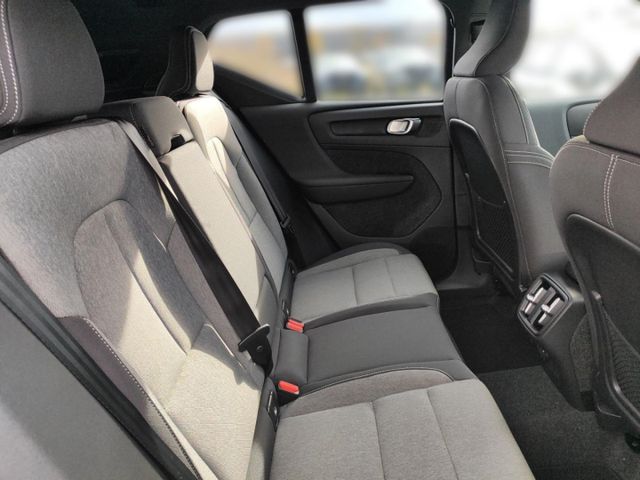 VOLVO XC 40 (Bild 18 von Array)