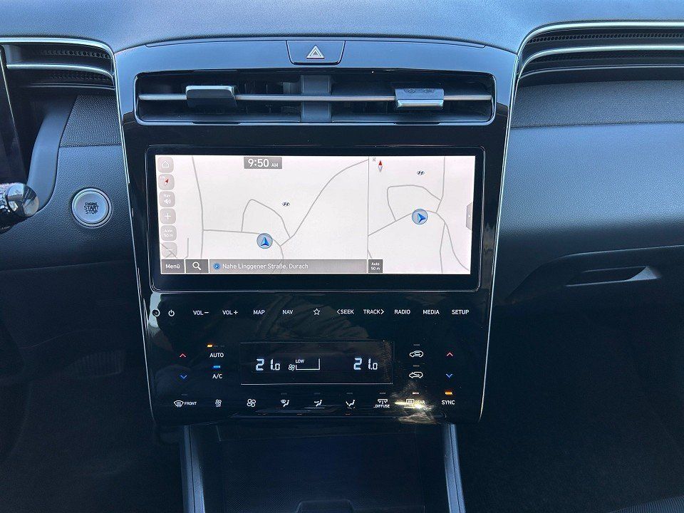 Fahrzeugabbildung Hyundai TUCSON 1.6 CRDi 7DCT TREND AHK 1HD GARANTIE9/27+