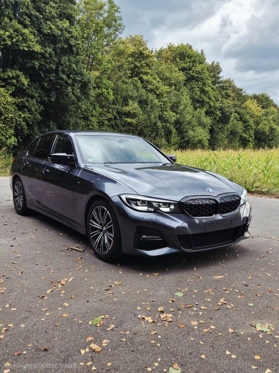 Image of BMW 320
