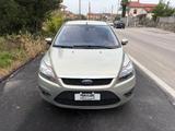 Ford Focus 1.6 TDCi 110CV 5p. Titanium - Ford Focus aus 2010: Titanium