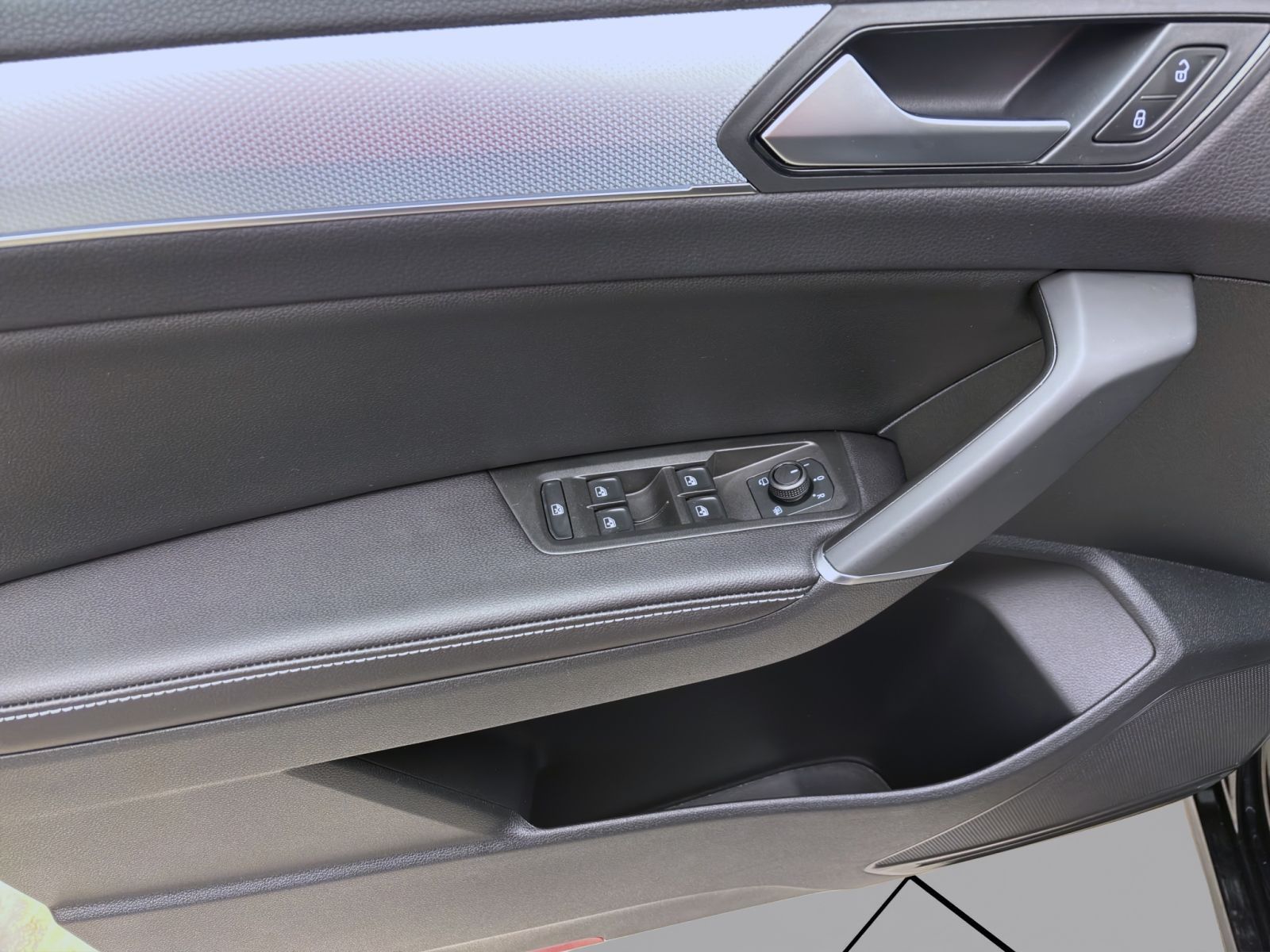 Volkswagen Touran - Bild 11