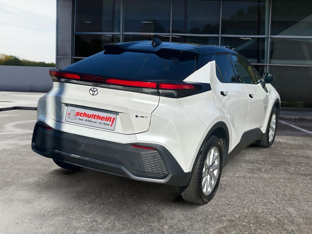 Fahrzeugabbildung Toyota C-HR 2.0 Hybrid Lounge Premiere