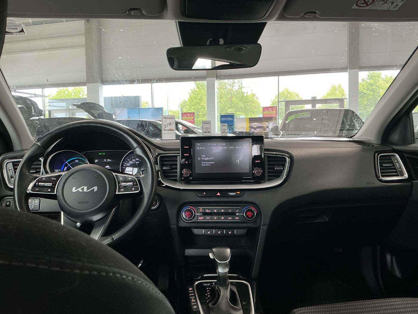 Kia cee'd SW 1.6 PHEV Vision LED+SHZ+2xKlima+LM