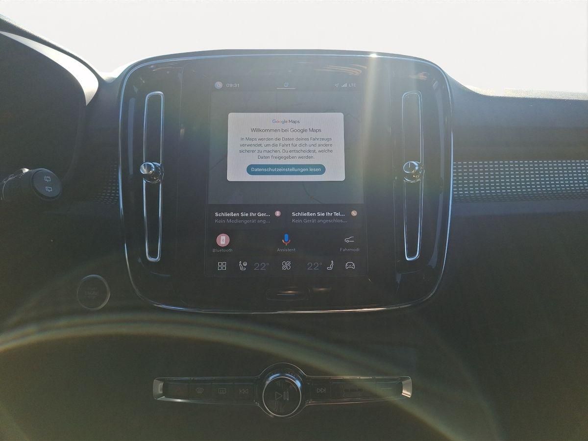 Volvo XC40 B3 Black Edition Plus 360° AHK PANO H/K 20" foto 14