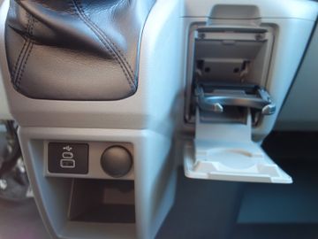 Bild 19 Ford Transit Custom DOKA 320L2 Trend