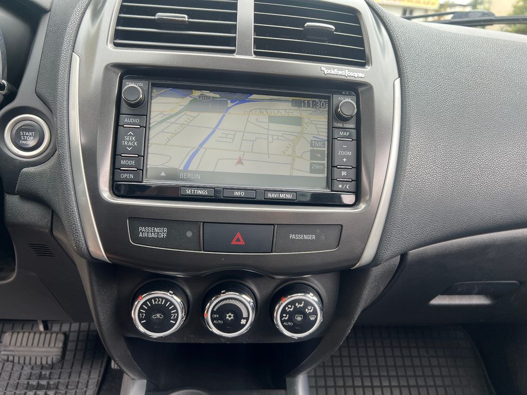 Mitsubishi ASX Instyle 4WD*AUTOMATIK*AHK*VOLLAUSSTATTUNG