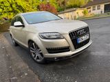Audi Q7  3.0 TDI  Automatik/ Klima/ Navi/ AHK/ Xenon - Audi Q7: Beige, Leder