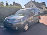 Peugeot Partner 1.6 HDI AHK TÜV Wenig KM - Peugeot Partner aus 2009