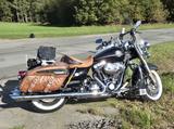 Harley-Davidson Road King Classic Screaming Eagle, FLHRC - Motorräder in Bielefeld