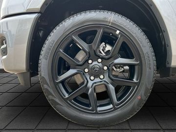 Dodge RAM - 6