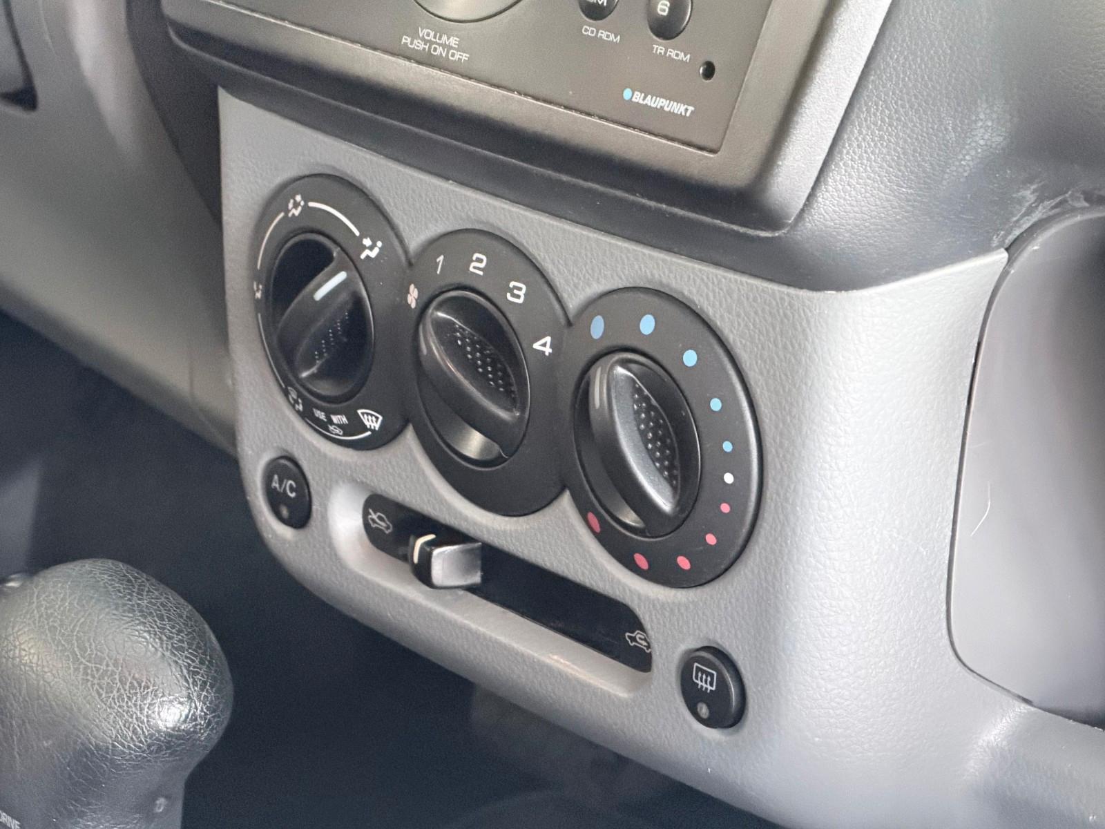 Suzuki Ignis 2005 — photo 15