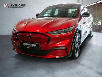 Ford Mustang Mach-E Basis AWD Stauassistent Kamera