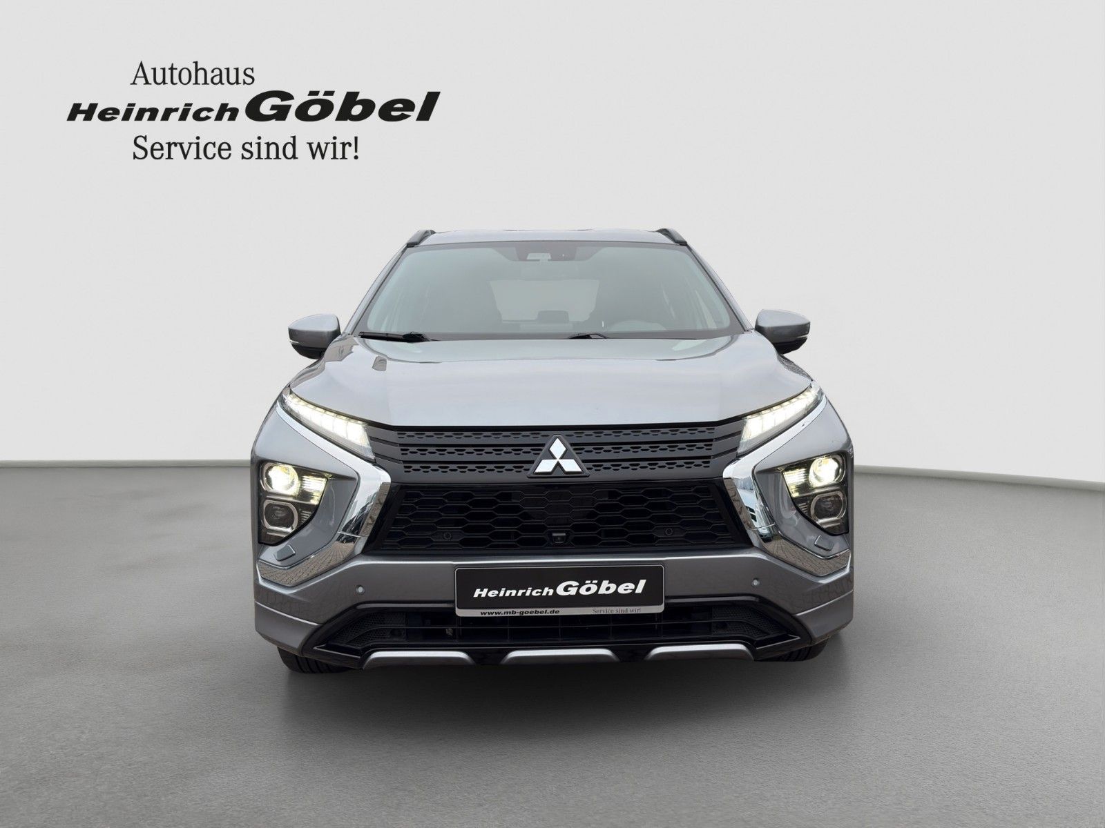 Fahrzeugabbildung Mitsubishi Eclipse Cross 2.4 PHEV 4WD   Select Tieflegung