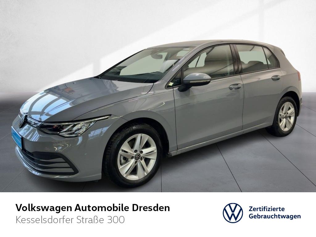 Volkswagen Golf VIII 2.0 TDI DSG Life ACC Kamera LED Navi