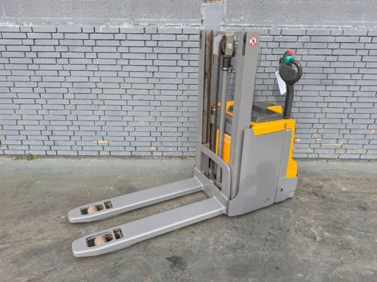 Jungheinrich EJD 220 Baujahr 2019 Stunden 4469 Akku 2019