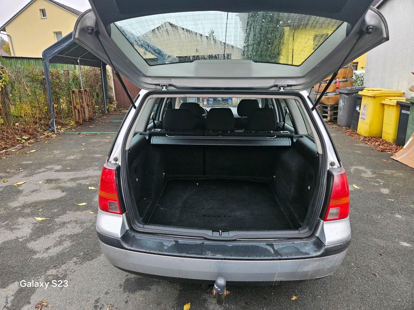 Volkswagen Golf 2004 — photo 12