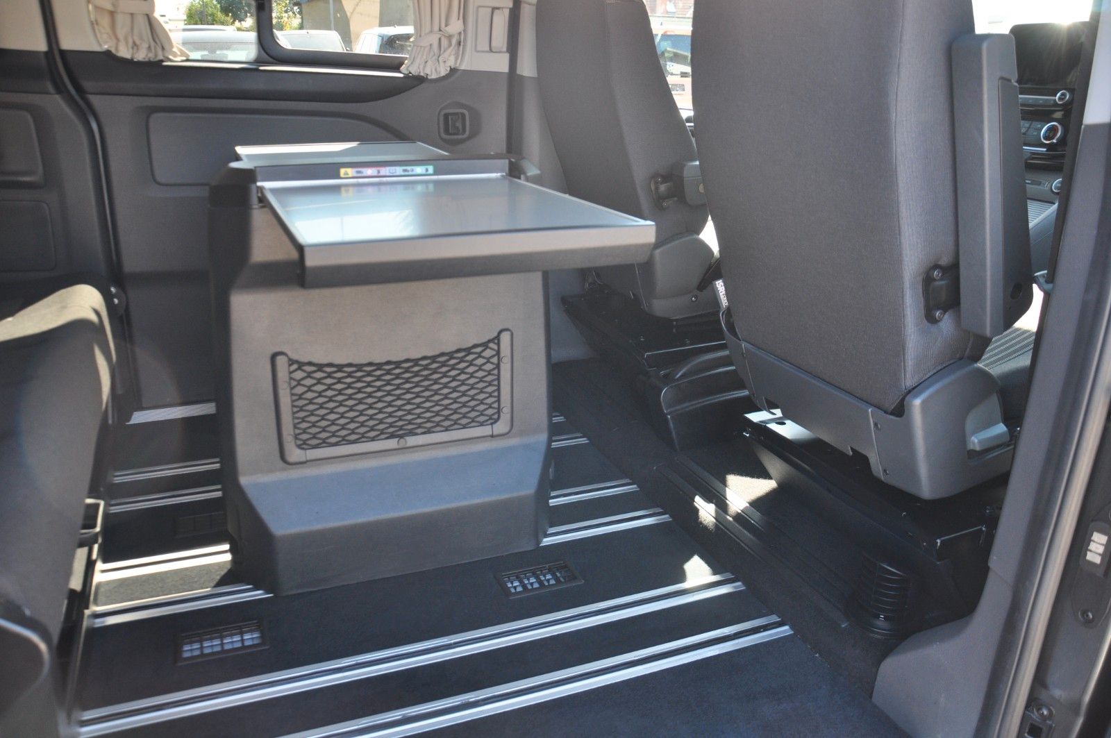 Ford Tourneo Custom L1 EUROLINE Aut BETT-TISCH-STANDH foto 20