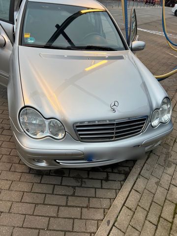 Mercedes-Benz Mercedes c Klasse 180 Kompressor TÜV Neu.