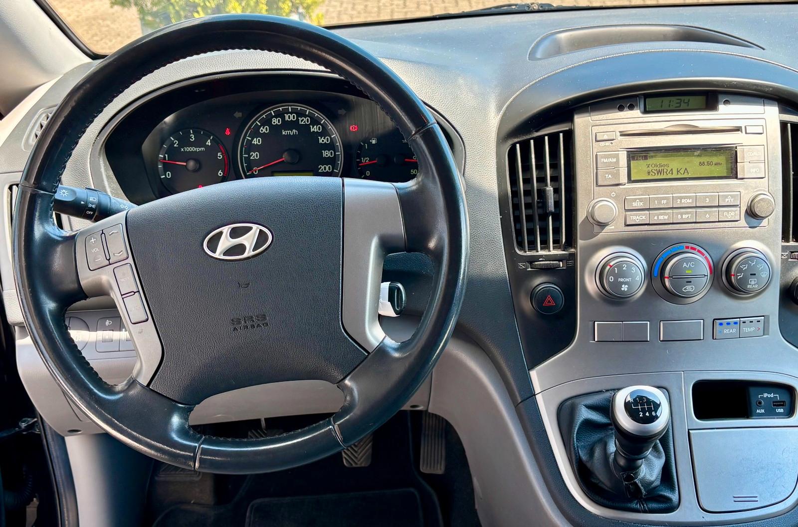 Hyundai H-1 Travel 2.5 CRDi Comfort 8 Sitzer