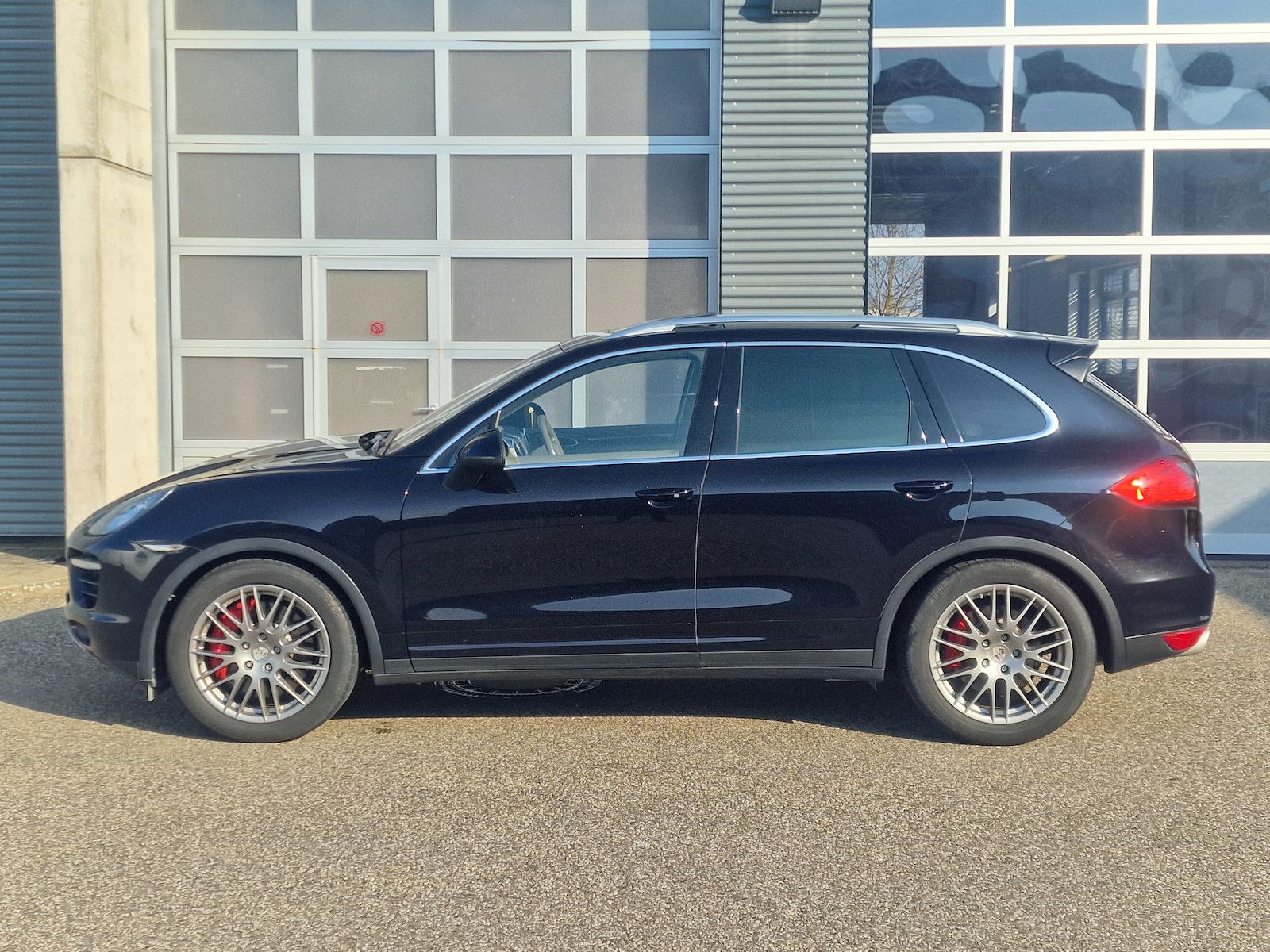 Porsche Cayenne Turbo foto 2