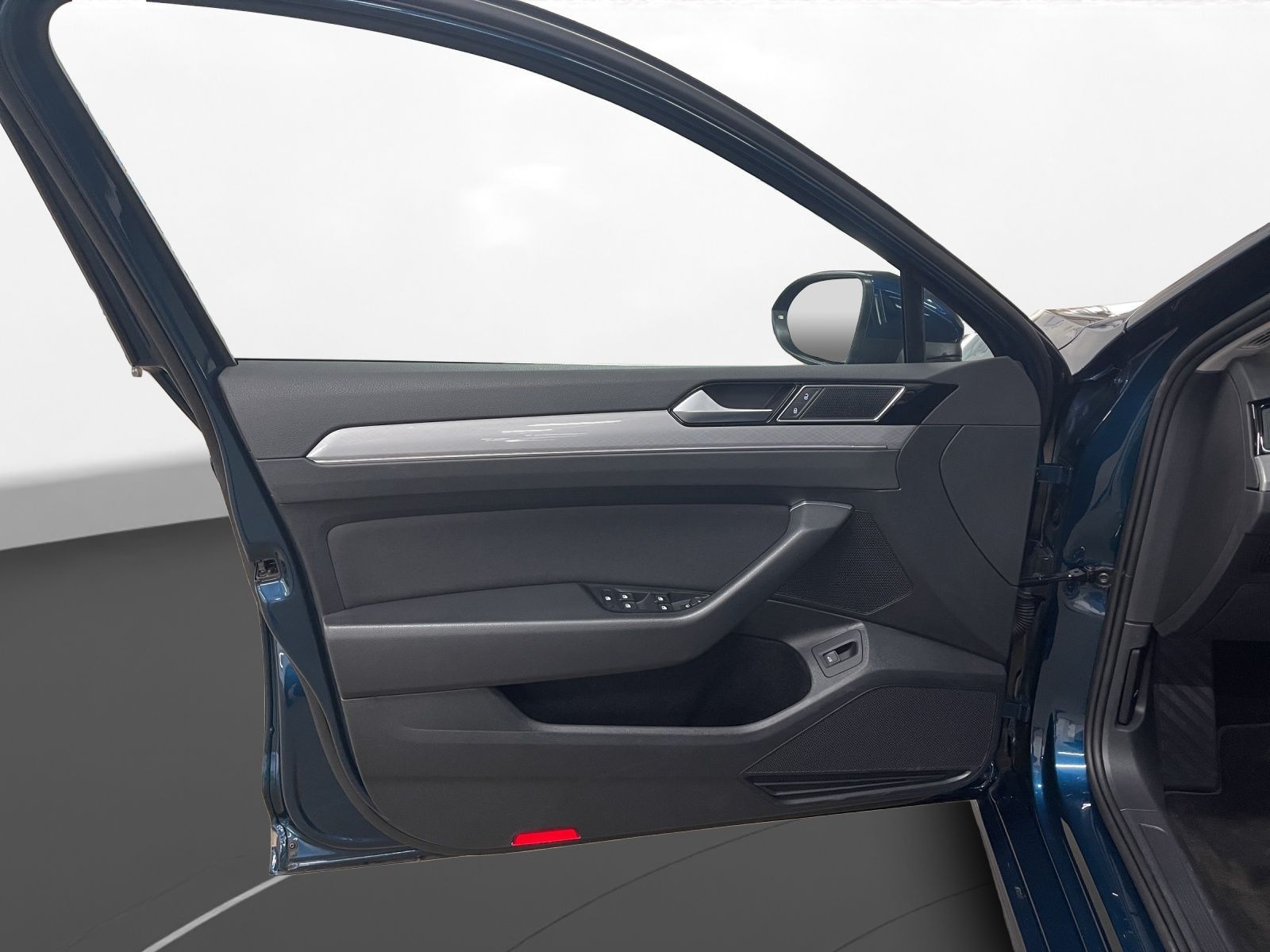 Volkswagen Passat Variant - Bild 12