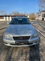 Lexus IS 200 Sportcross,leder,inspektion neu,6 Gang. - gebrauchte Lexus Kombis