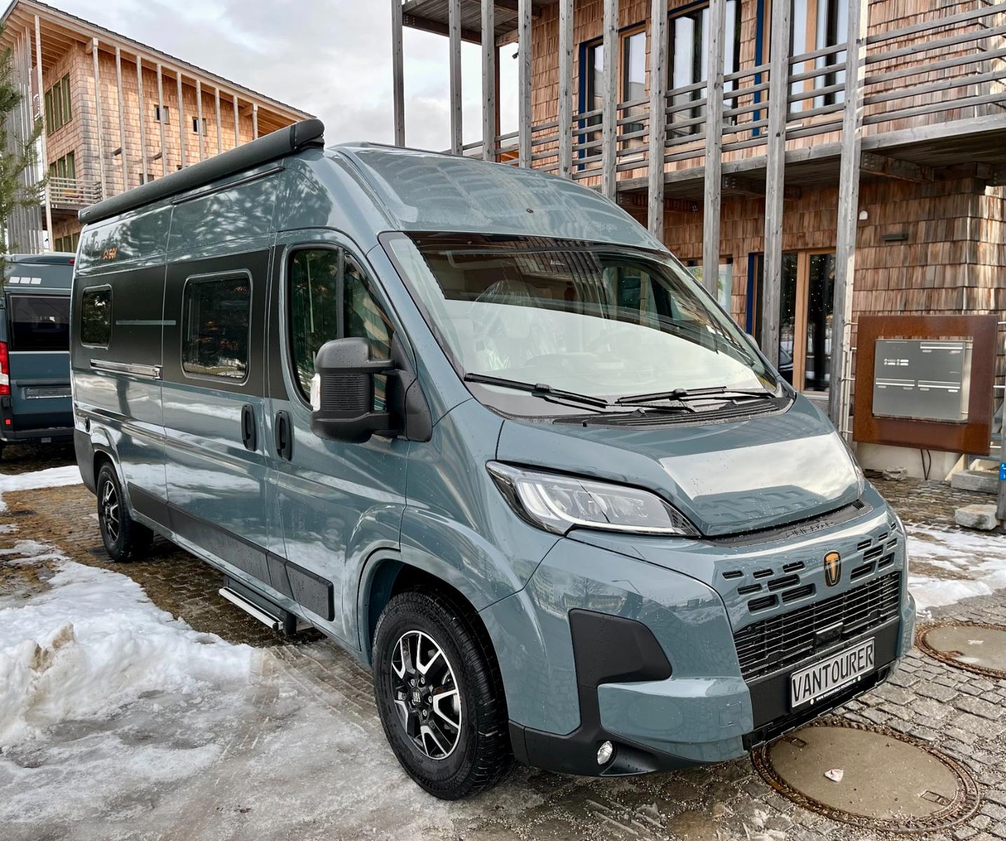 VANTourer 600L GO! SOFORT Gäste-/Hubbett -Safety Pack -LED