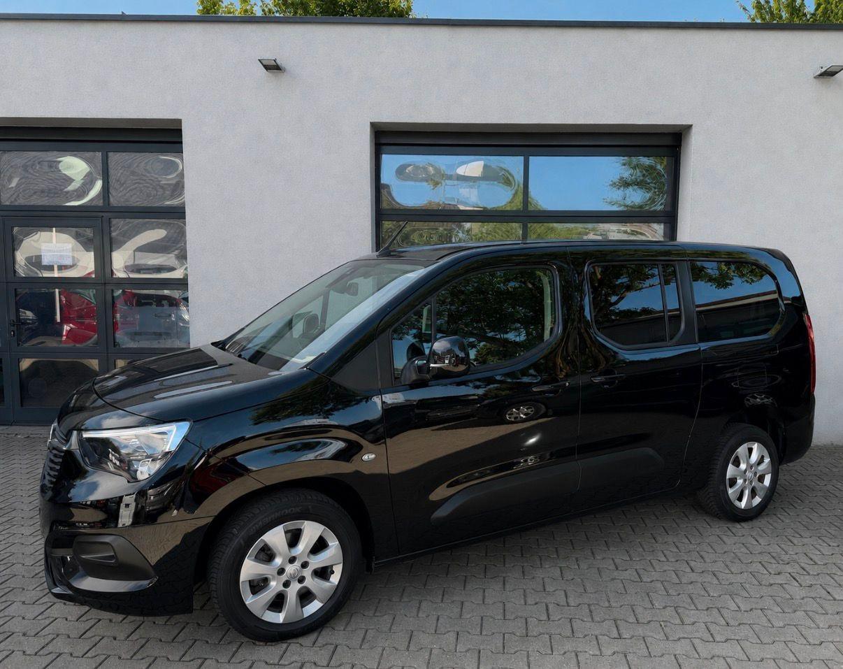 Opel Combo Elektro Behindertengerecht Rollstuhlrampe