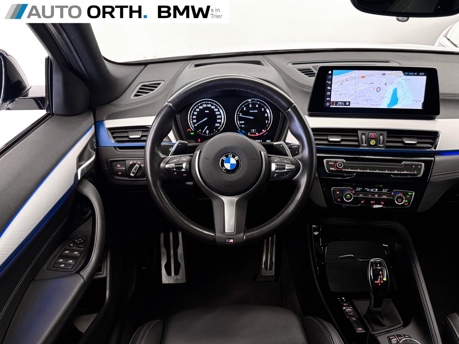 BMW X2 M35i LEDER NAVI HUD ACC PANO RFK E-SITZE 20 foto 18