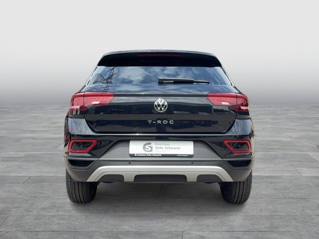 Volkswagen T-Roc 1.5 l TSI DSG Goal AHK Rear View SHZG foto 4